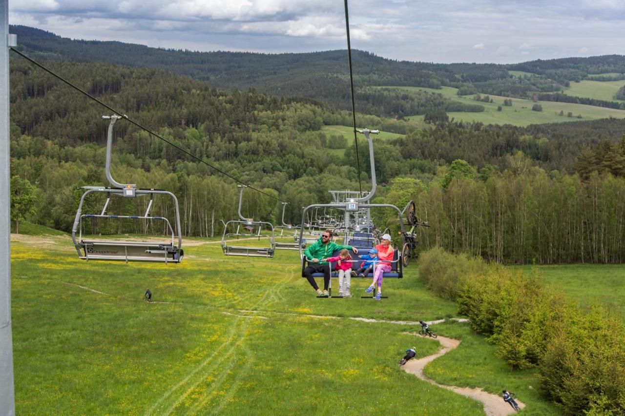 Riviera Lipno 510/17 Appartement Lipno nad Vltavou Buitenkant foto